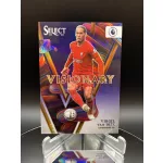 Virgil van Dijk Visionary case hit focis kártya – 2022-23 Panini Select – Liverpool FC