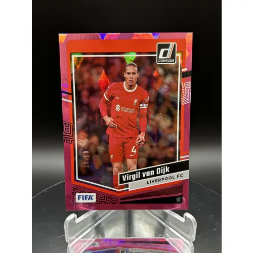 Virgil Van Dijk /99 számozott focis kártya - 2023-24 Panini Donruss - Liverpool