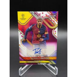   Ronald Araújo BA-UJ Aláírt Kártya 059/125 – 2024-25 Topps Finest UEFA Club Competitions – FC Barcelona
