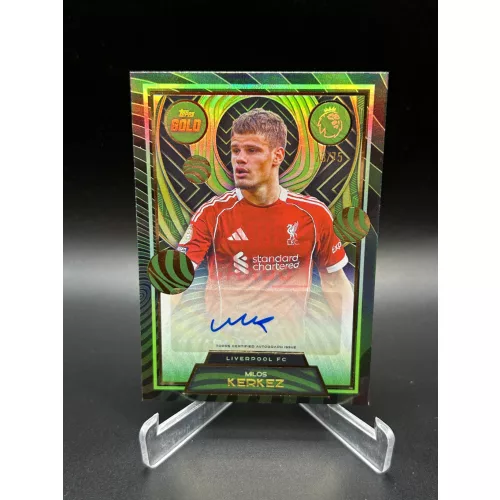 Milos Kerkez /75 aláírt focis kártya – 2025-26 Topps Gold – Liverpool