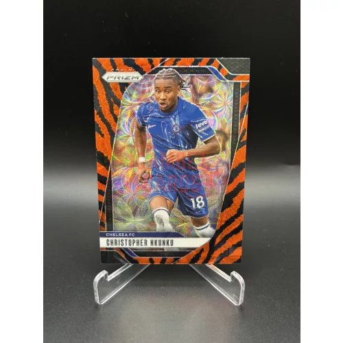 Christopher Nkunku Tiger Stripe SSP focis kártya - 2024-25 Panini Prizm - Chelsea