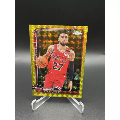 Chris Duarte /50 Gold Geometric kosaras kártya – 2025-26 Topps Chrome Basketball – Chicago Bulls