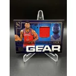 Zion Williamson mérkőzésen viselt mezdarabos NBA kosaras kártya – 2024-25 Panini Silhouette – New Orleans Pelicans