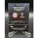 Jamal Musiala /150 Black Lazer aláírt focis kártya – 2025-26 Topps Chrome UEFA – FC Bayern München