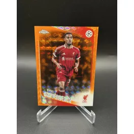   Ryan Gravenberch /25 Orange Geometric focis kártya – 2025-26 Topps Chrome UEFA Club Competitions – Liverpool FC