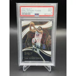   Karl-Anthony Towns Courtside White Disco Kártya PSA MINT 9 – 14/75 – 2023-24 Panini Select – Minnesota Timberwolves