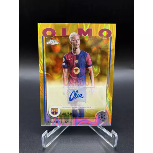 Dani Olmo /50 gold aláírt focis kártya – 2024-25 Topps Chrome UEFA – FC Barcelona