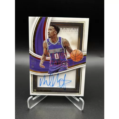 Malik Monk /99 aláírt NBA kosaras kártya – 2022-23 Panini Immaculate  – Sacramento Kings