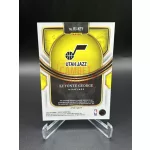 RC Keyonte George Red aláírt mezdarabos NBA kosaras kártya - 2023/24 Panini Select - Utah Jazz 