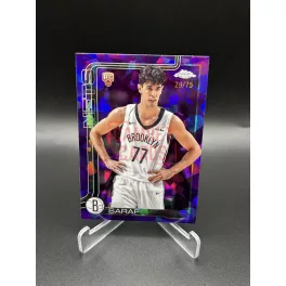   RC Ben Saraf /75 Purple NBA kosaras kártya – 2025-26 Topps Chrome Sapphire – Brooklyn Nets