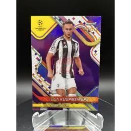   Teun Koopmeiners /299 számozott focis kártya - Topps Finest - Juventus